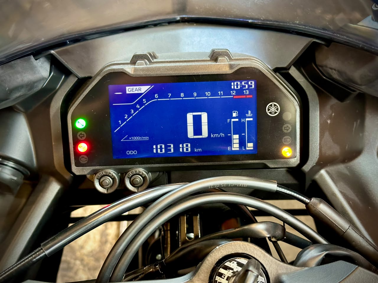 YAMAHA YZF R3 ABS CONNECTED