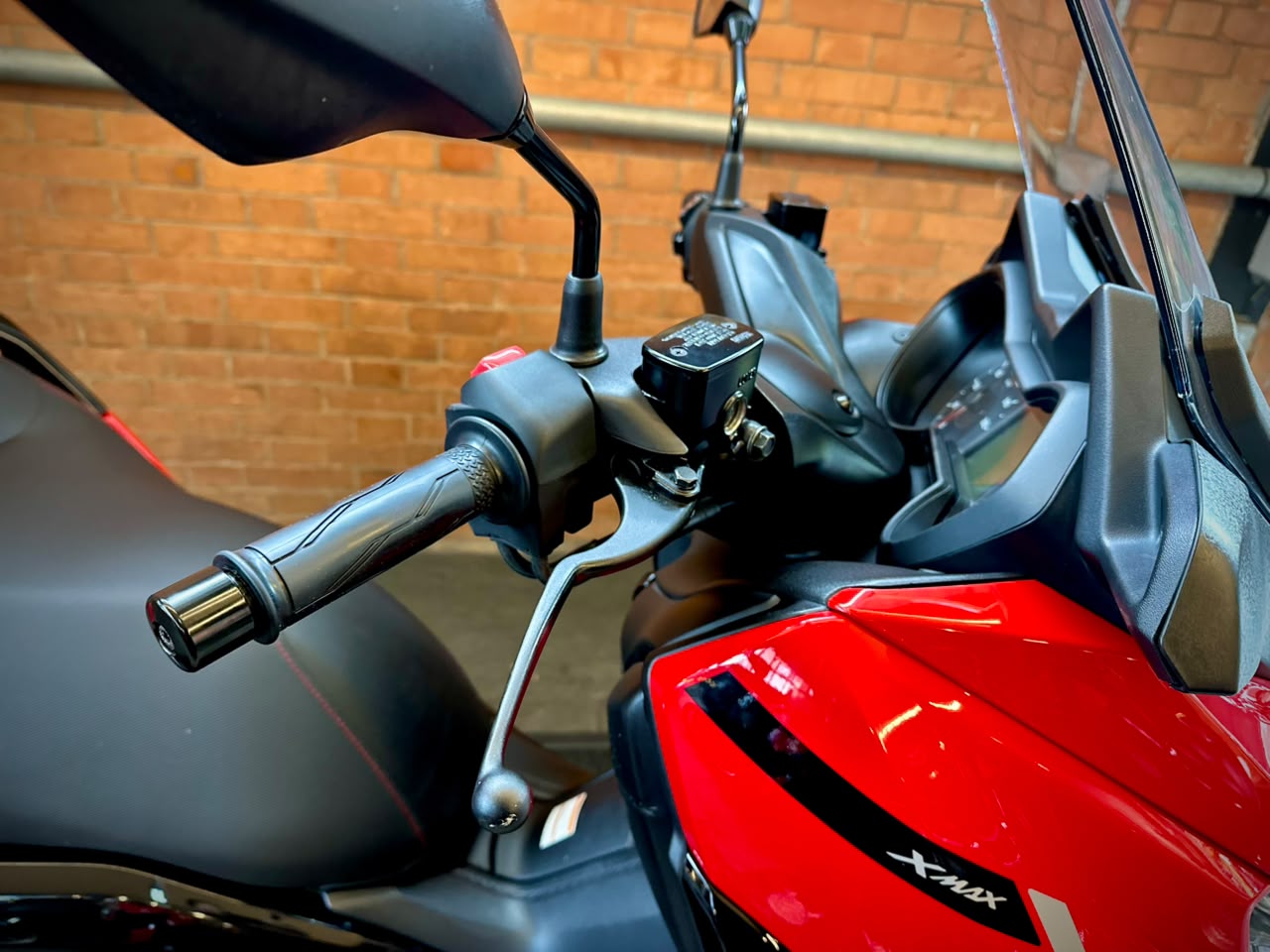YAMAHA XMAX ABS