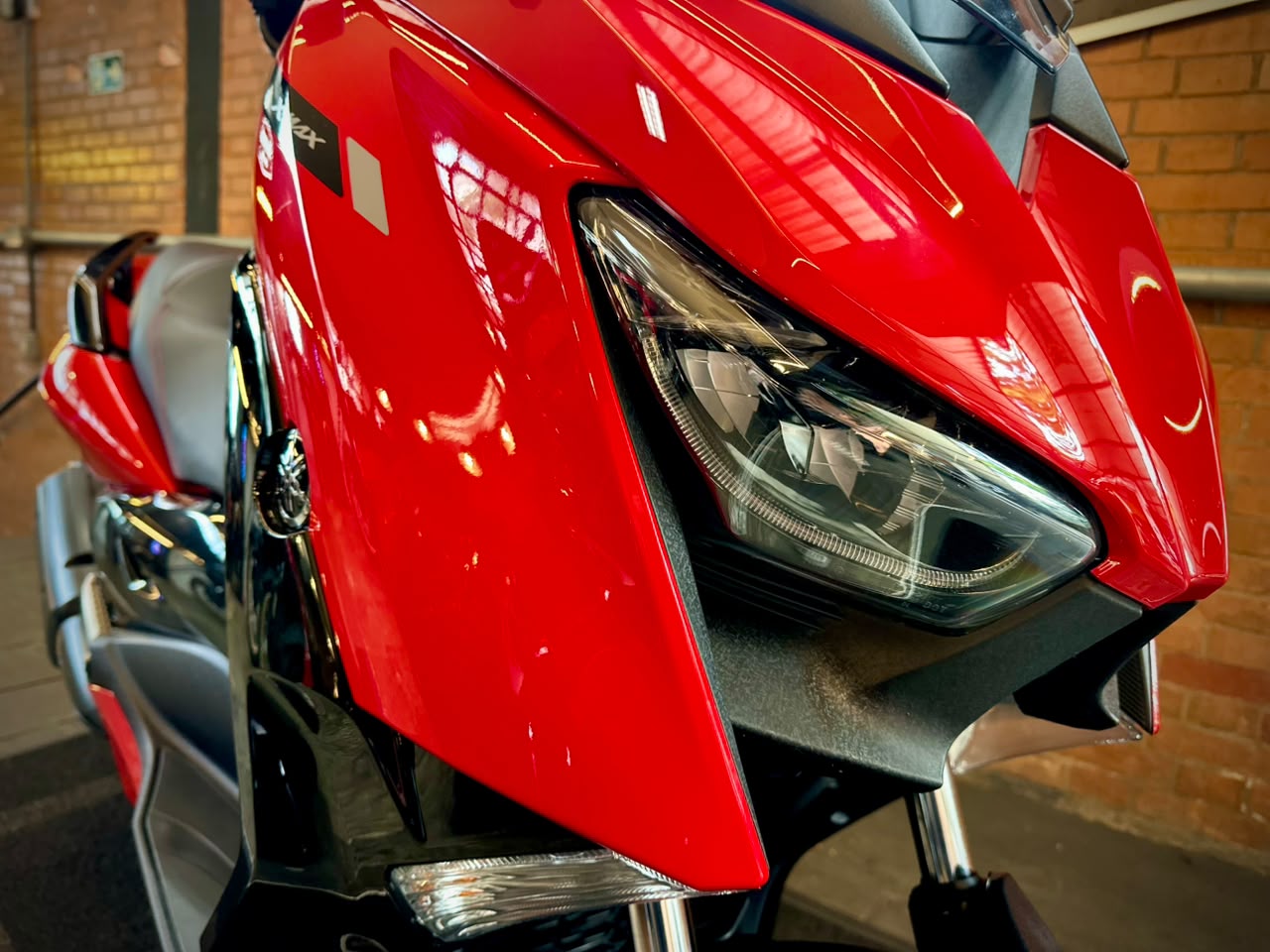 YAMAHA XMAX ABS