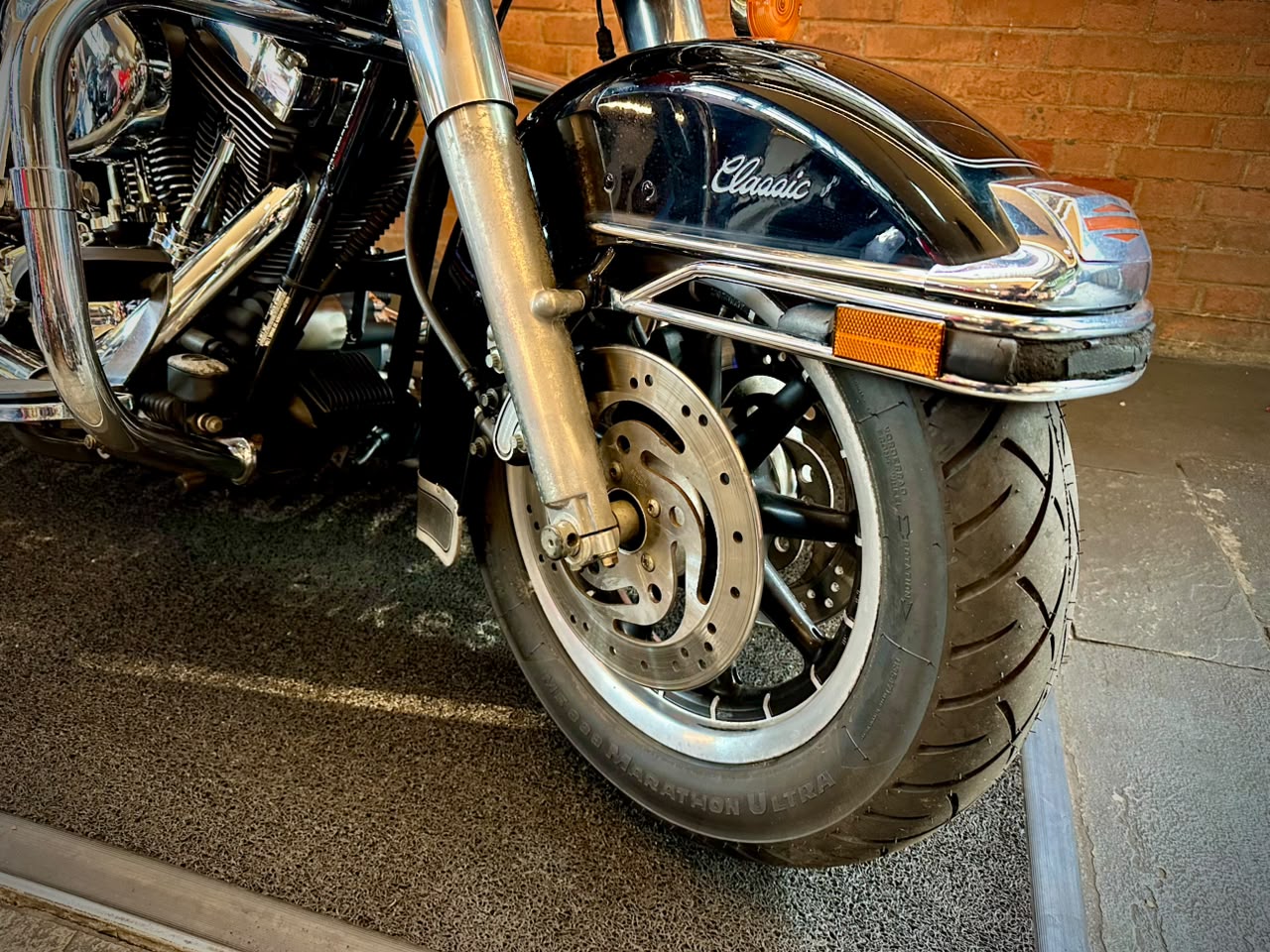 HARLEY-DAVIDSON ELECTRA GLIDE CLASSIC