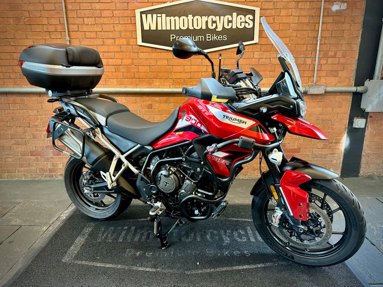 TRIUMPH TIGER 900 GT PRO