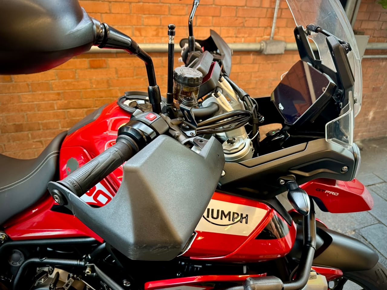 TRIUMPH TIGER 900 GT PRO