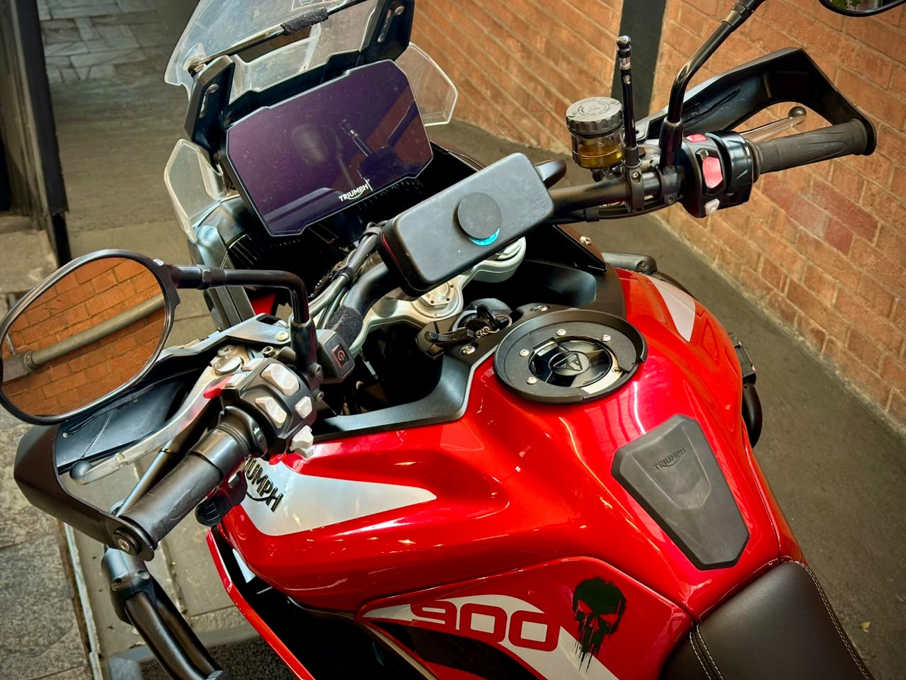 TRIUMPH TIGER 900 GT PRO