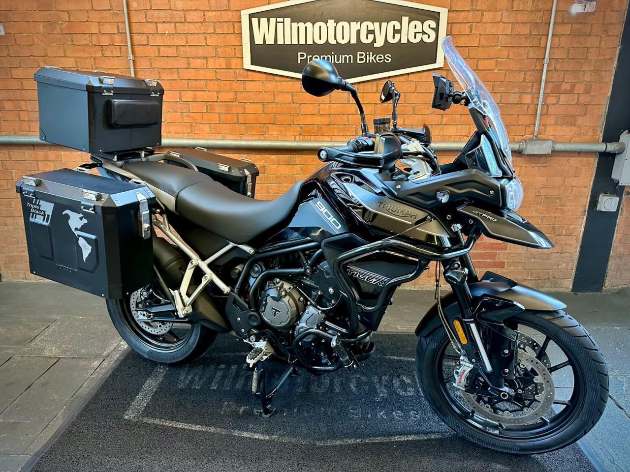 TRIUMPH TIGER 900 GT PRO