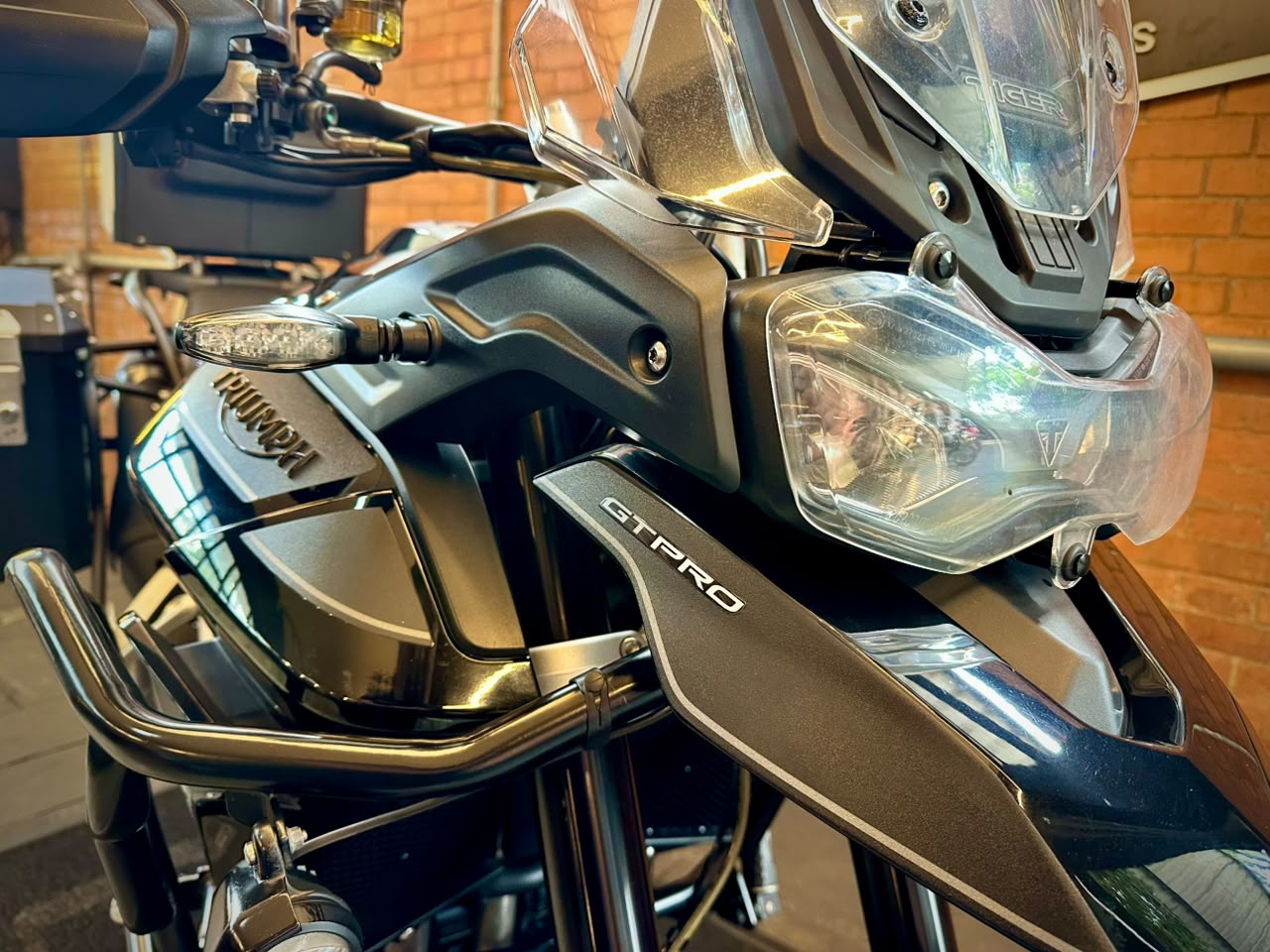 TRIUMPH TIGER 900 GT PRO