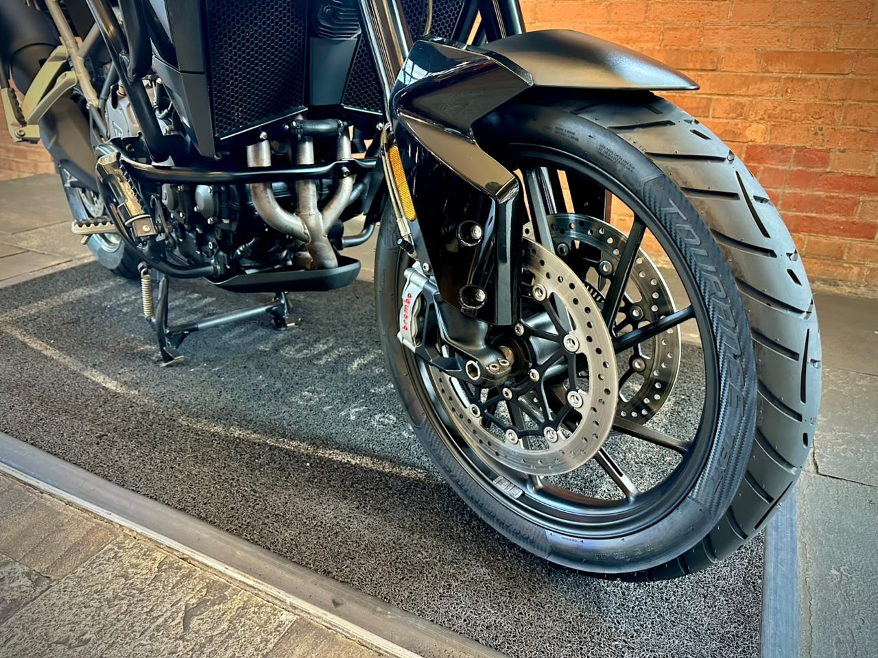 TRIUMPH TIGER 900 GT PRO
