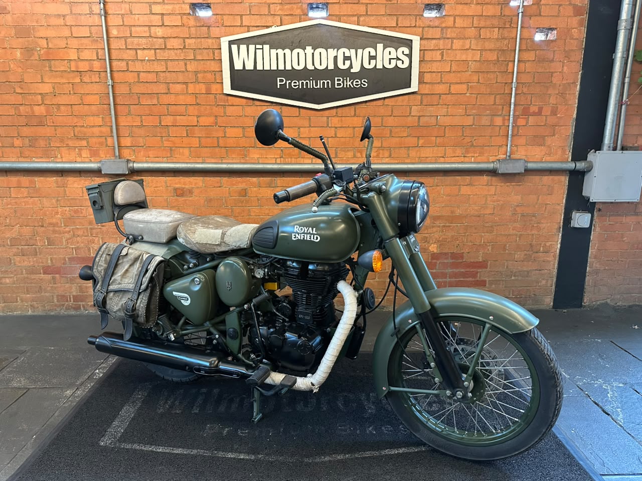 ROYAL ENFIELD BULLET 500