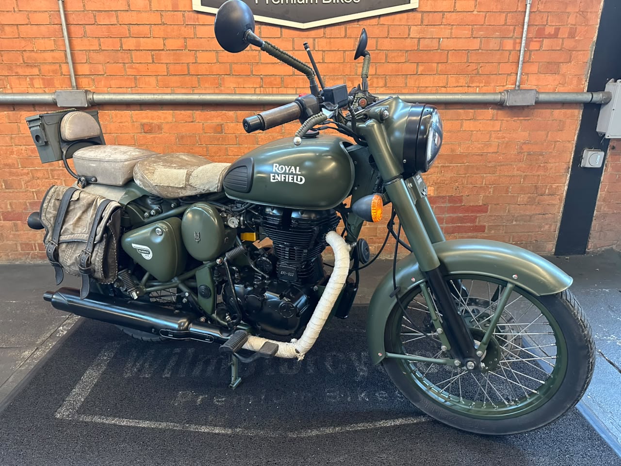 ROYAL ENFIELD BULLET 500
