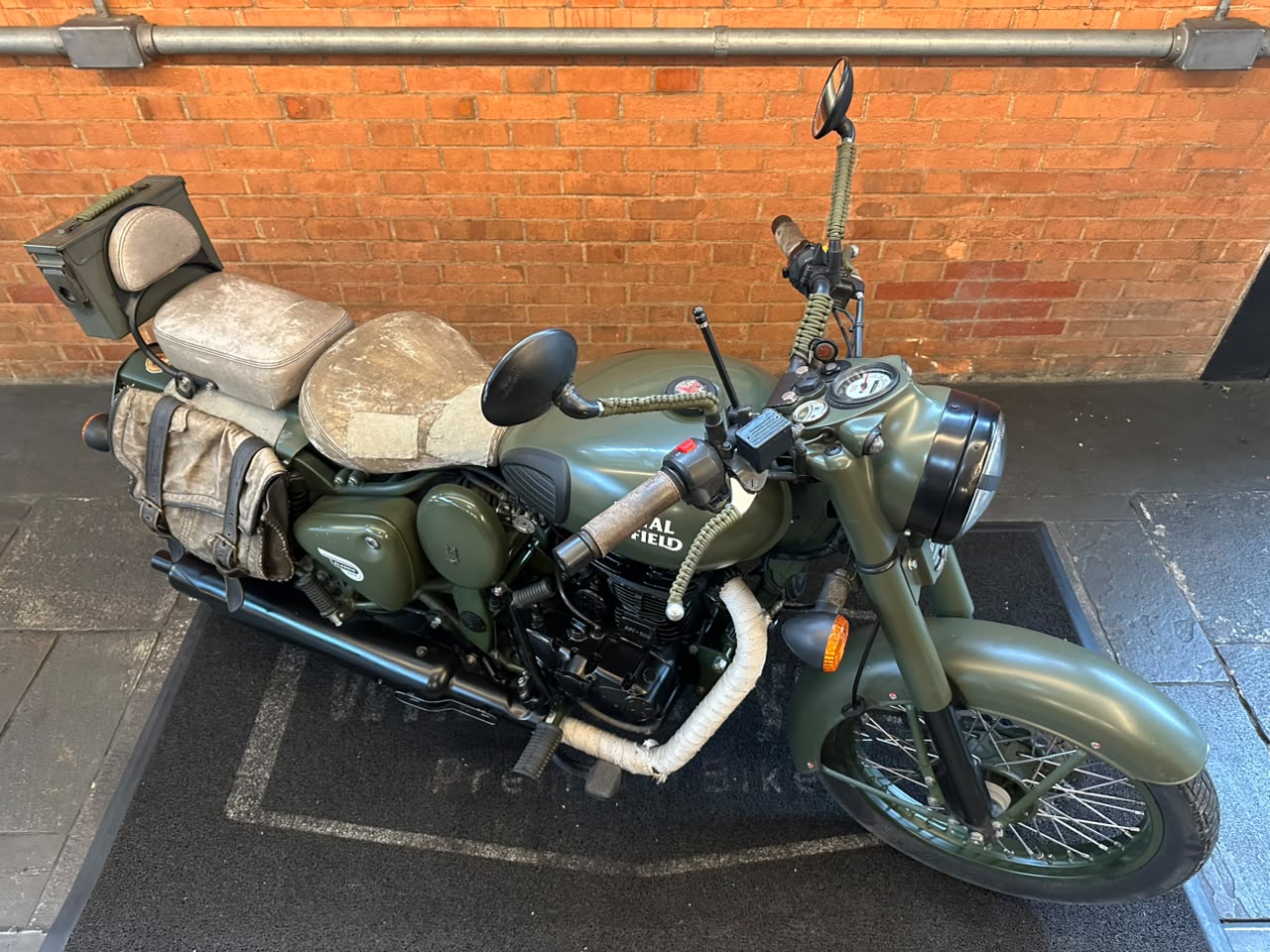 ROYAL ENFIELD BULLET 500
