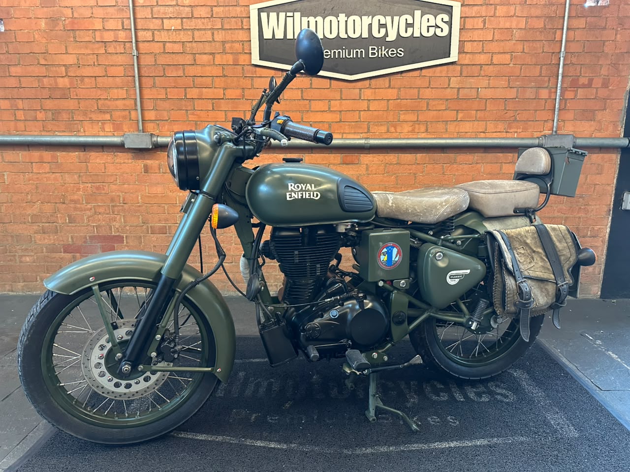 ROYAL ENFIELD BULLET 500