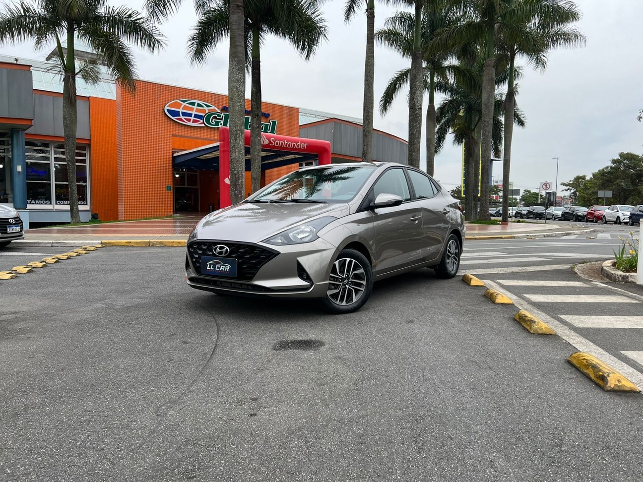 HYUNDAI HB20S