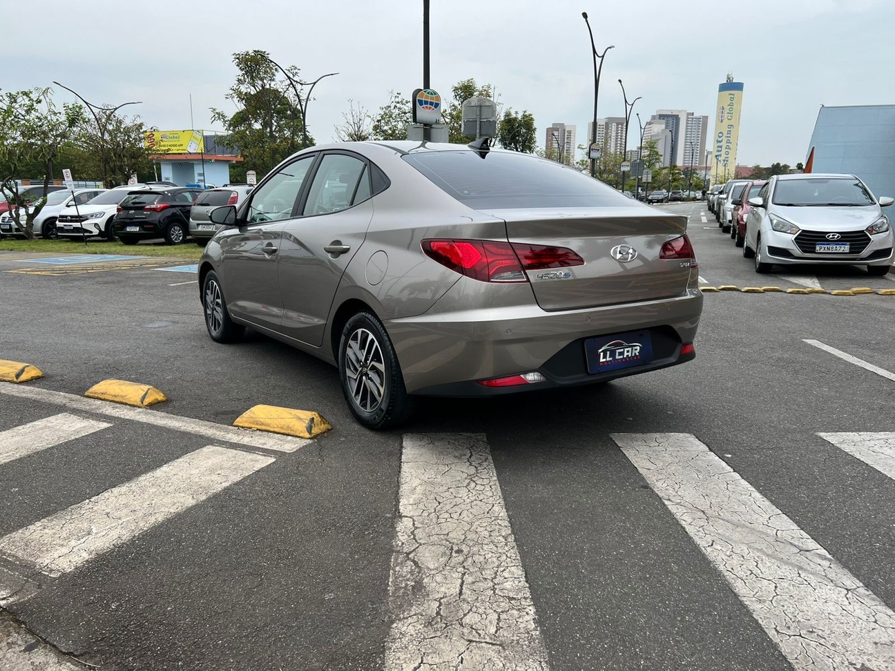 HYUNDAI HB20S