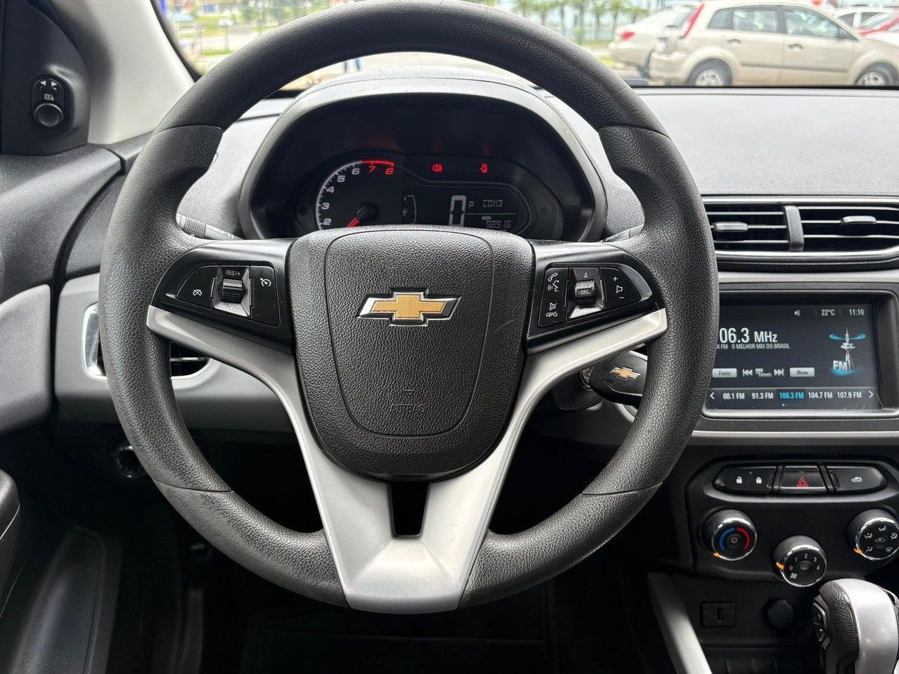 CHEVROLET ONIX