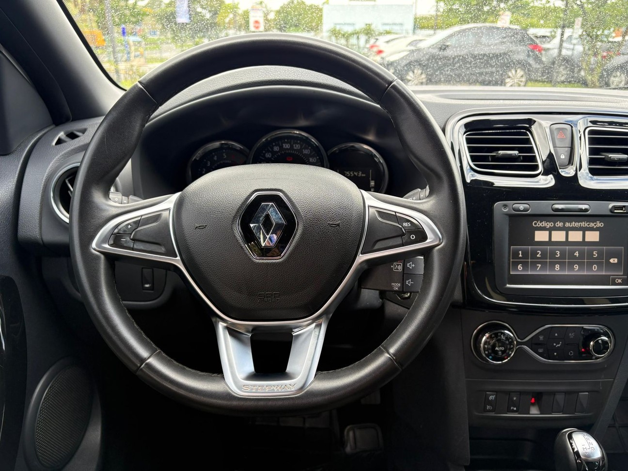RENAULT DUSTER
