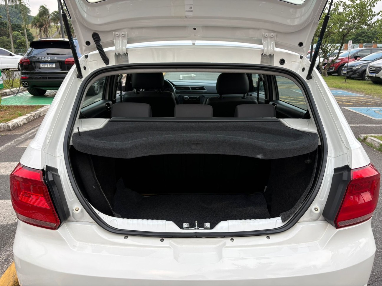 VOLKSWAGEN GOL