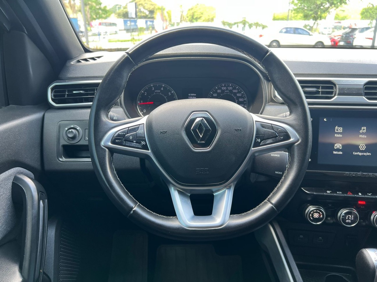 RENAULT DUSTER