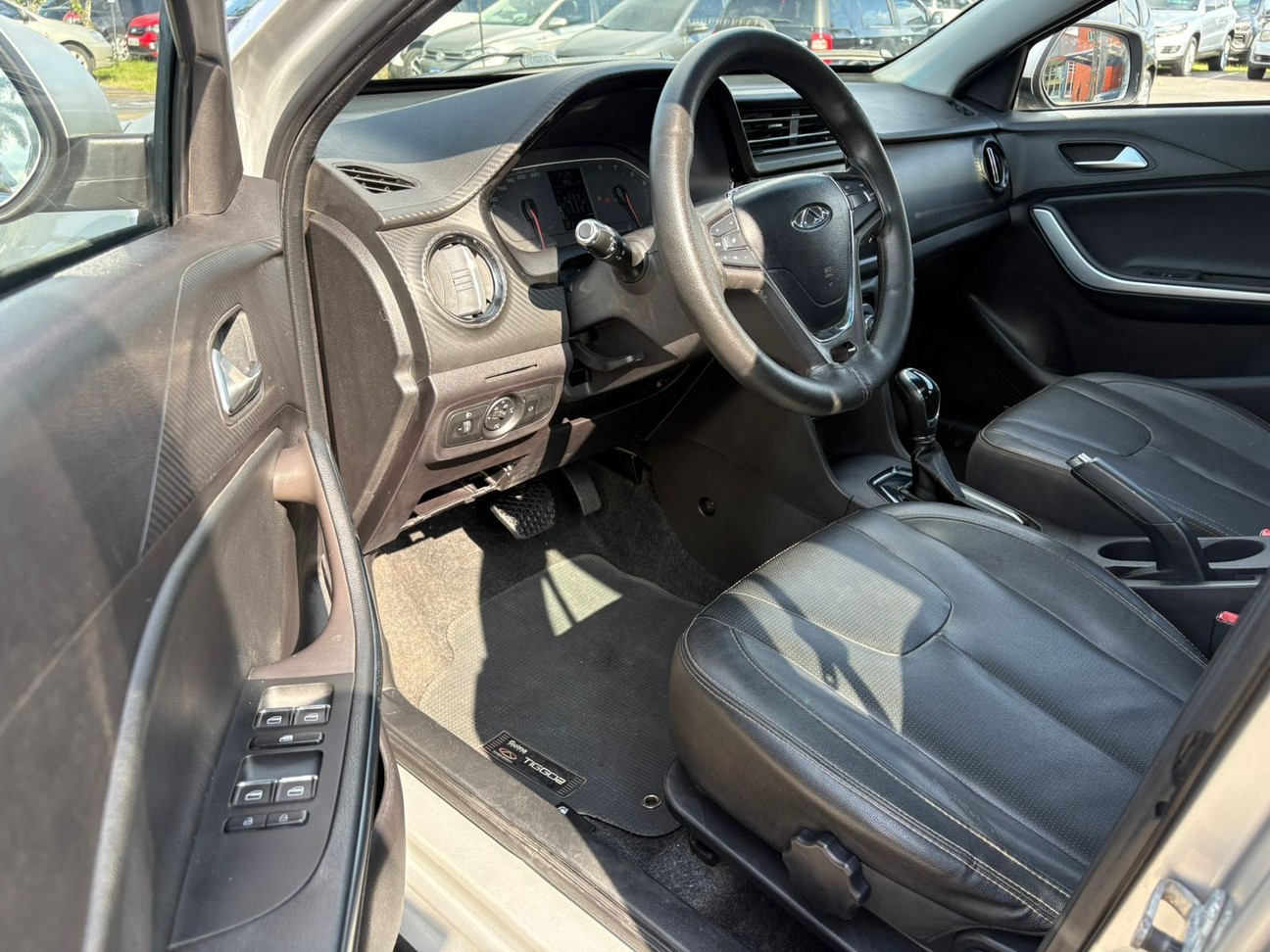 CHERY TIGGO 2