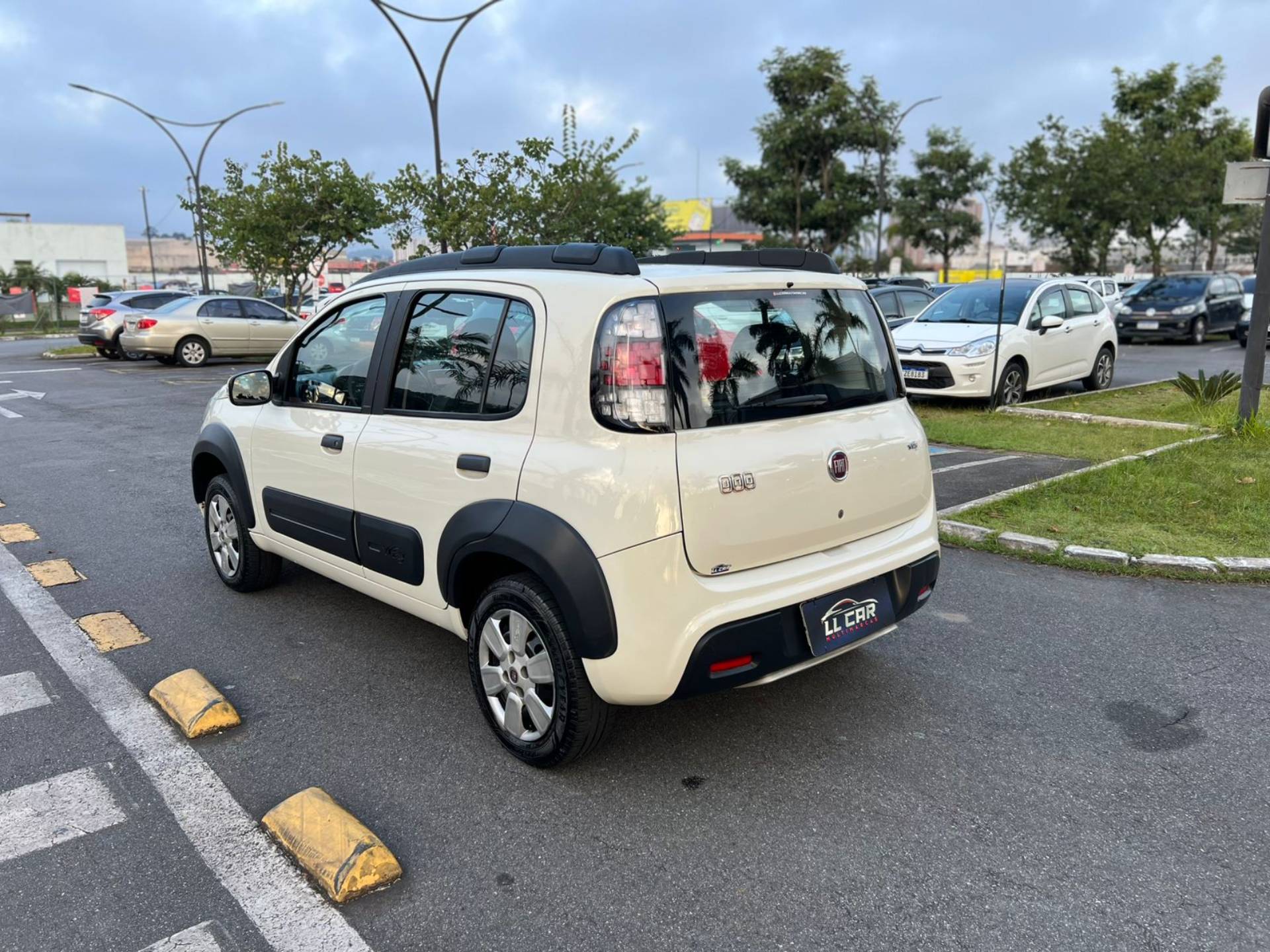 FIAT UNO