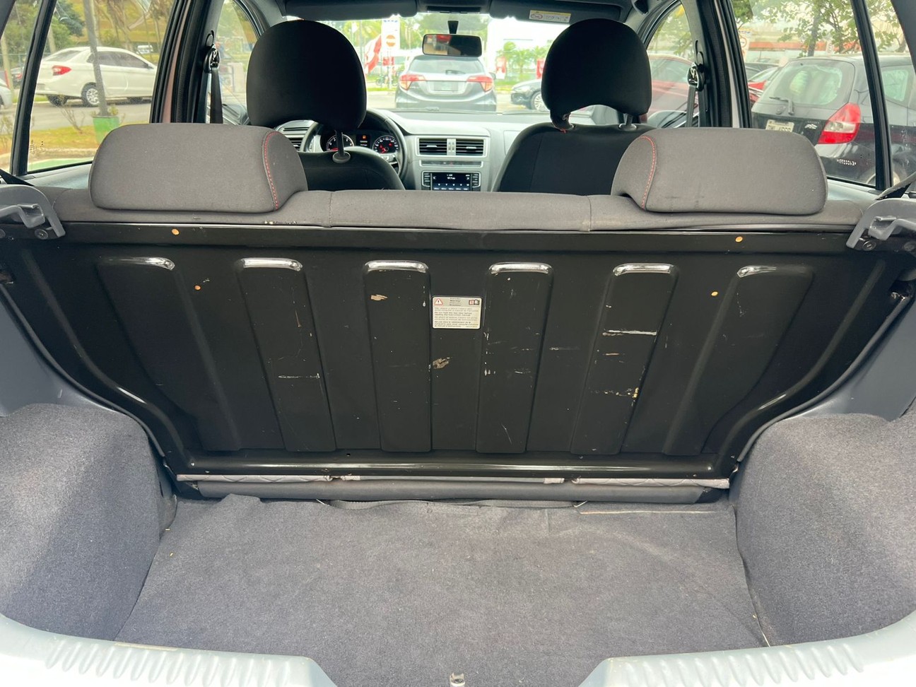 VOLKSWAGEN FOX