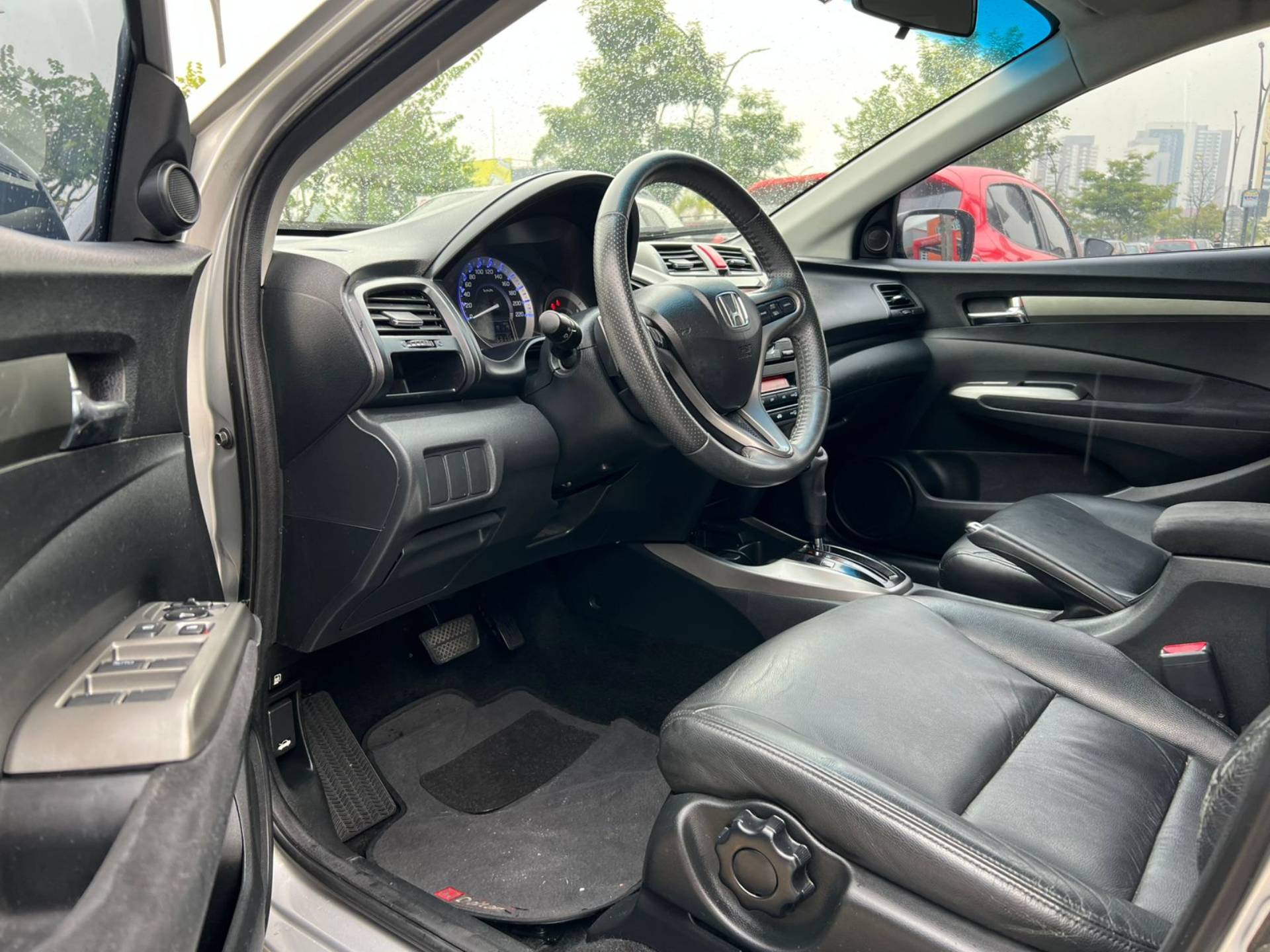 HONDA CITY