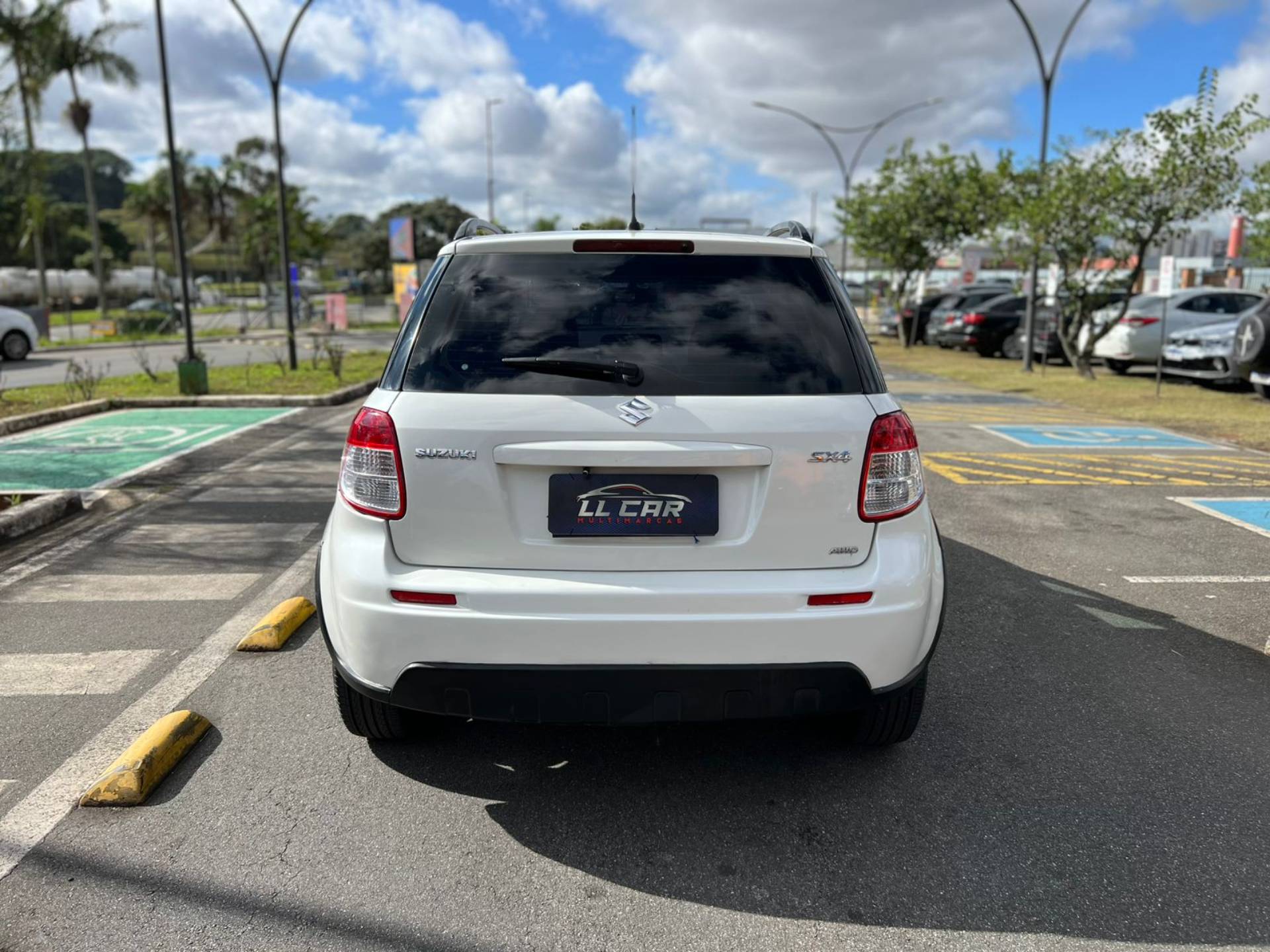 SUZUKI SX4
