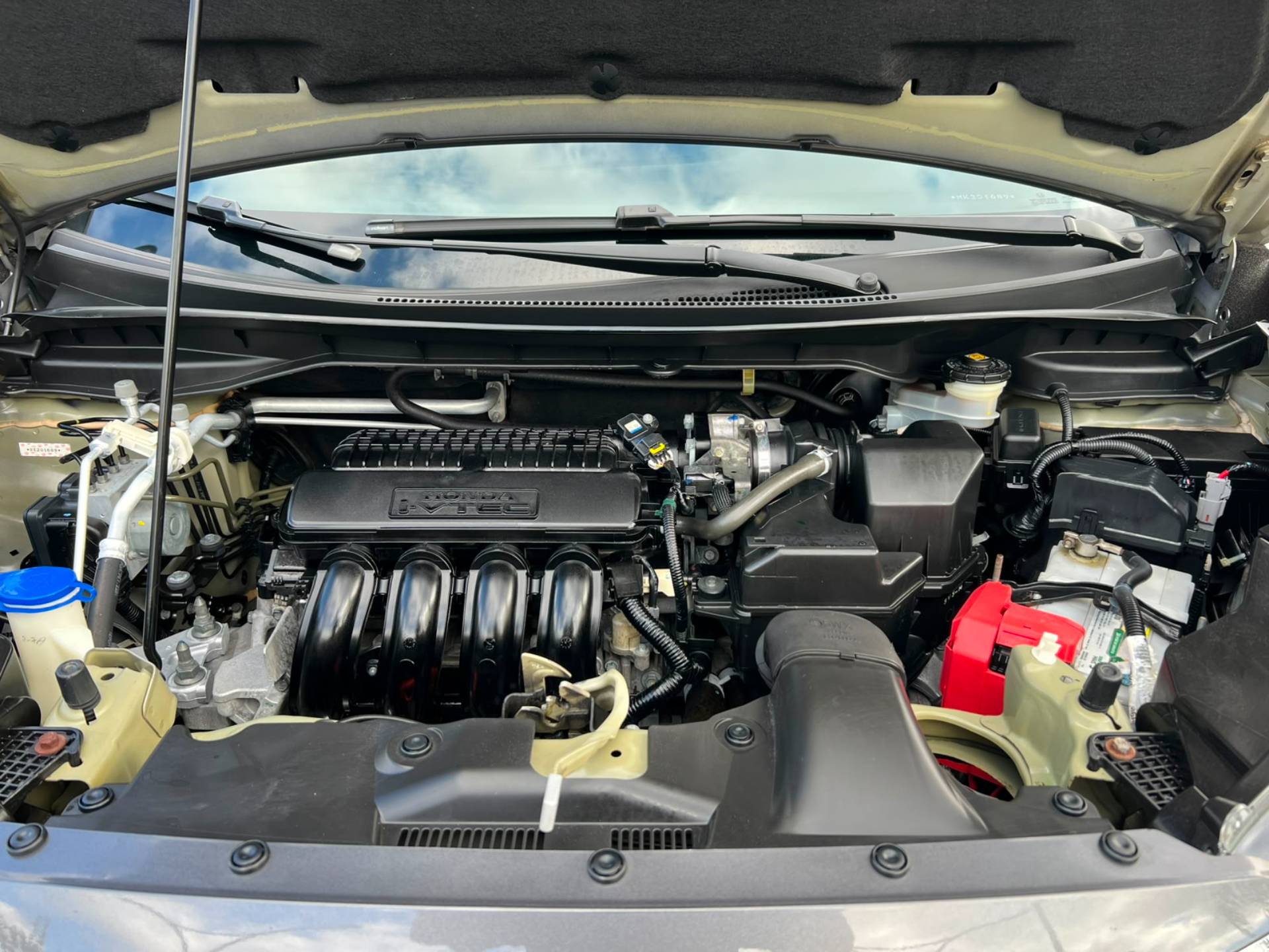 HONDA WR-V