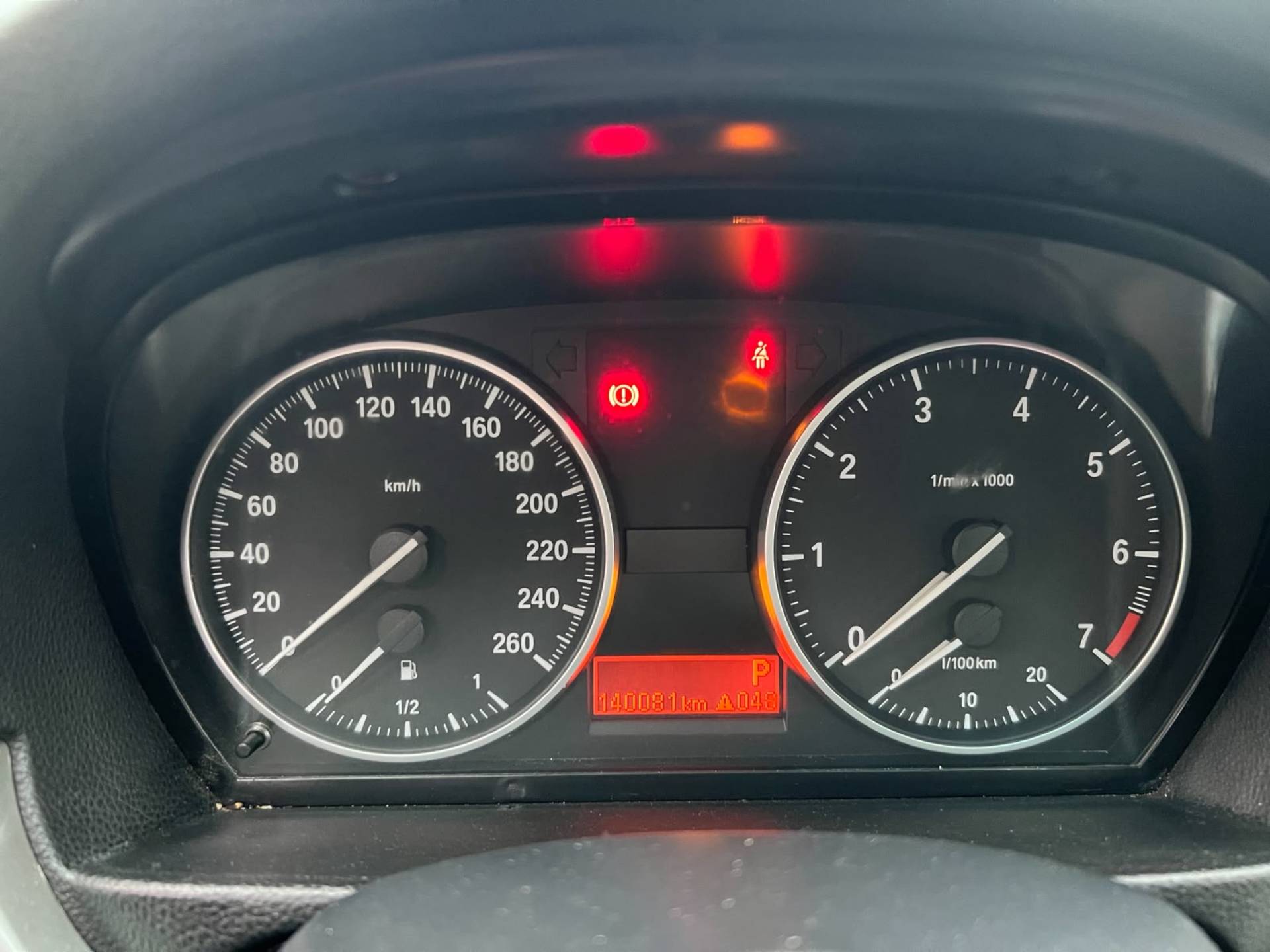 BMW 320i