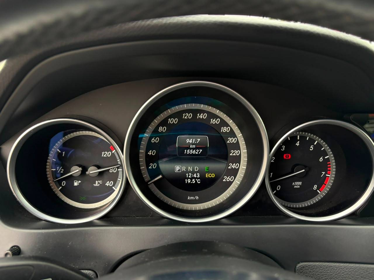 MERCEDES-BENZ C 180