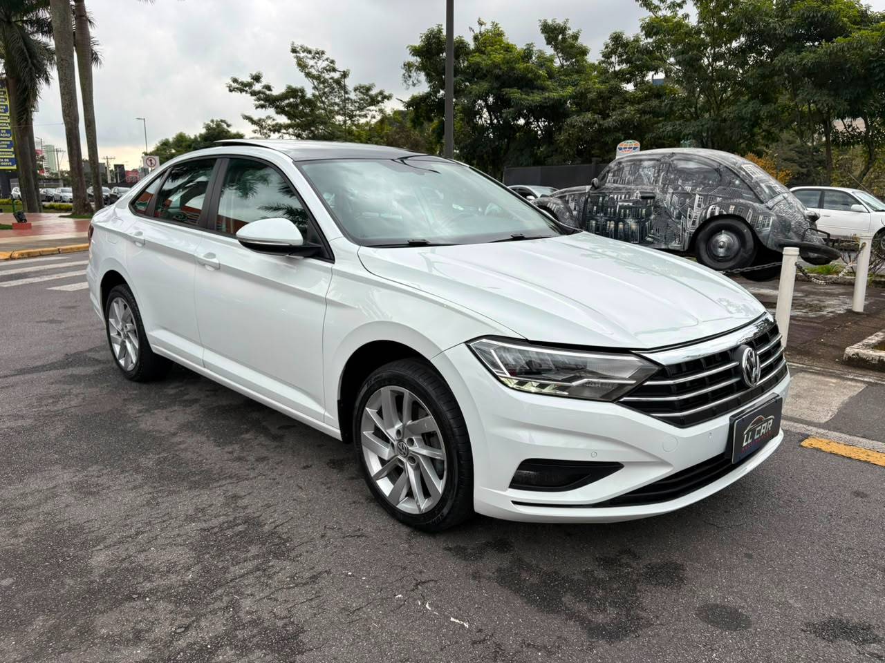 VOLKSWAGEN JETTA