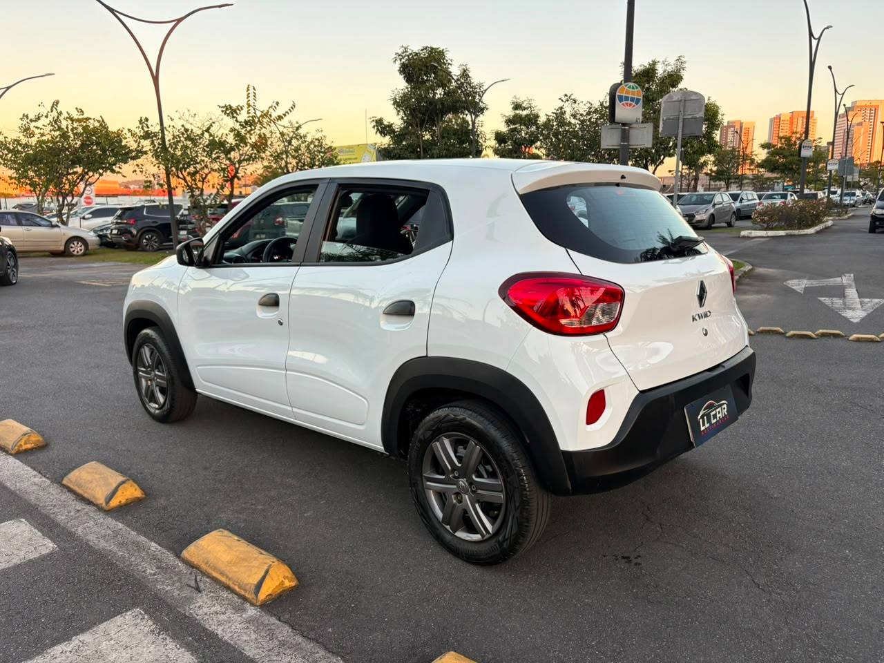 RENAULT KWID