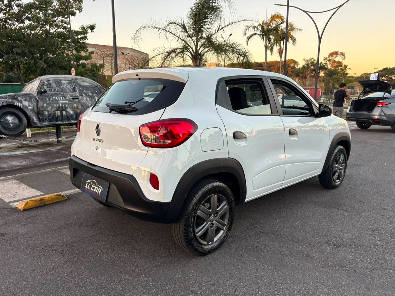 RENAULT KWID
