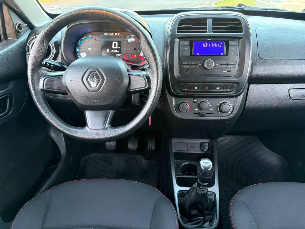 RENAULT KWID