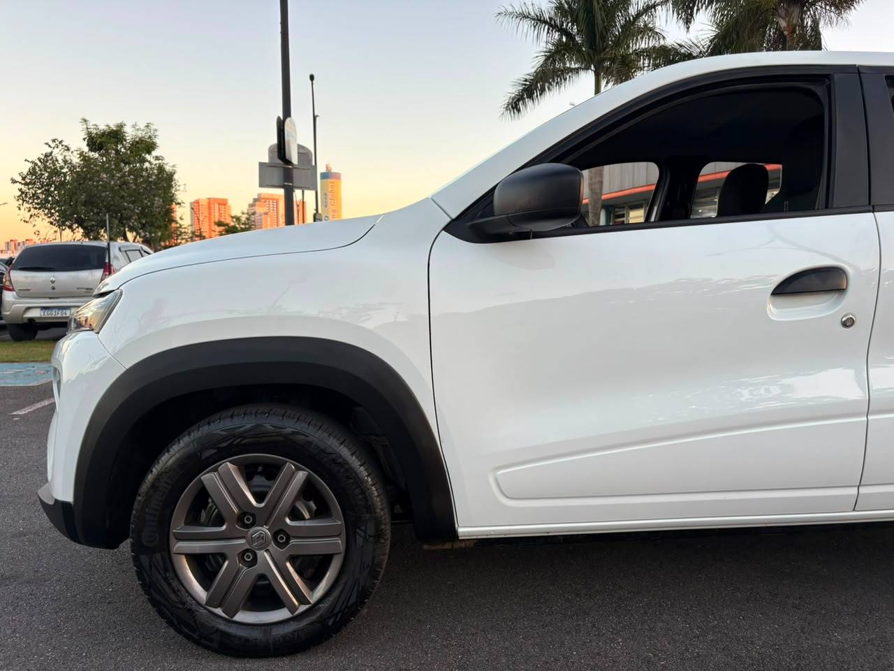 RENAULT KWID