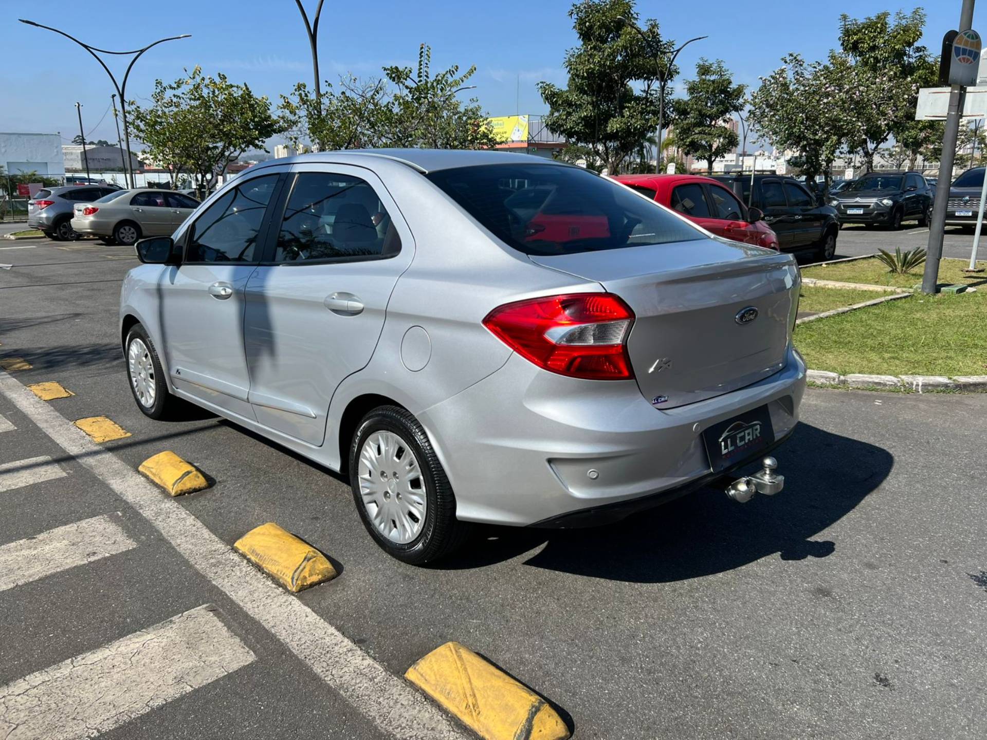 FORD KA