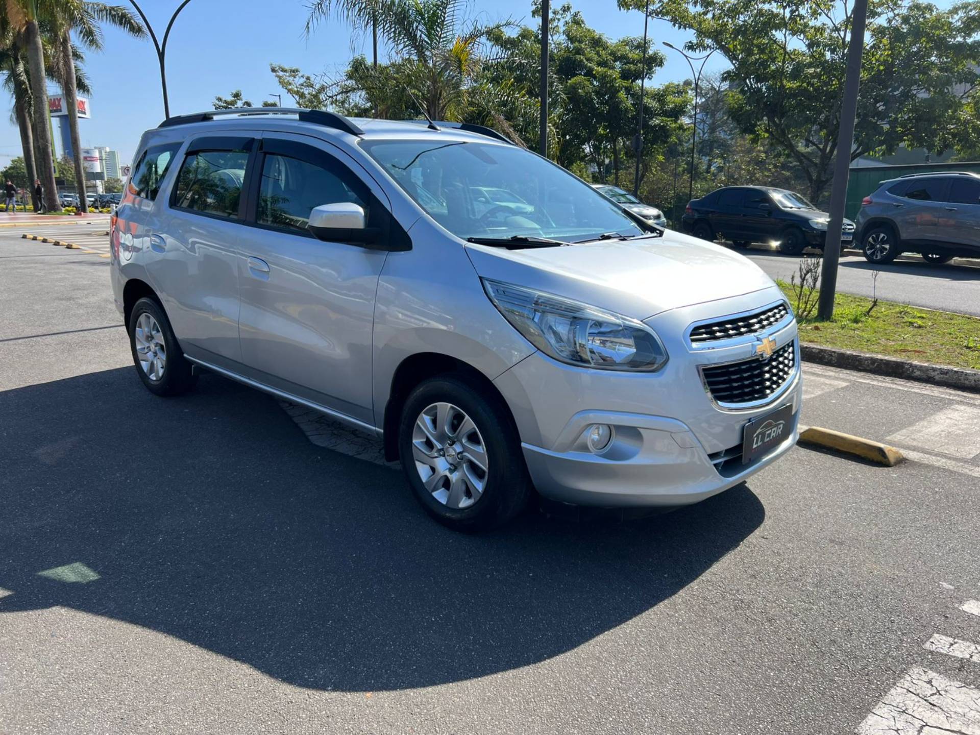 CHEVROLET SPIN