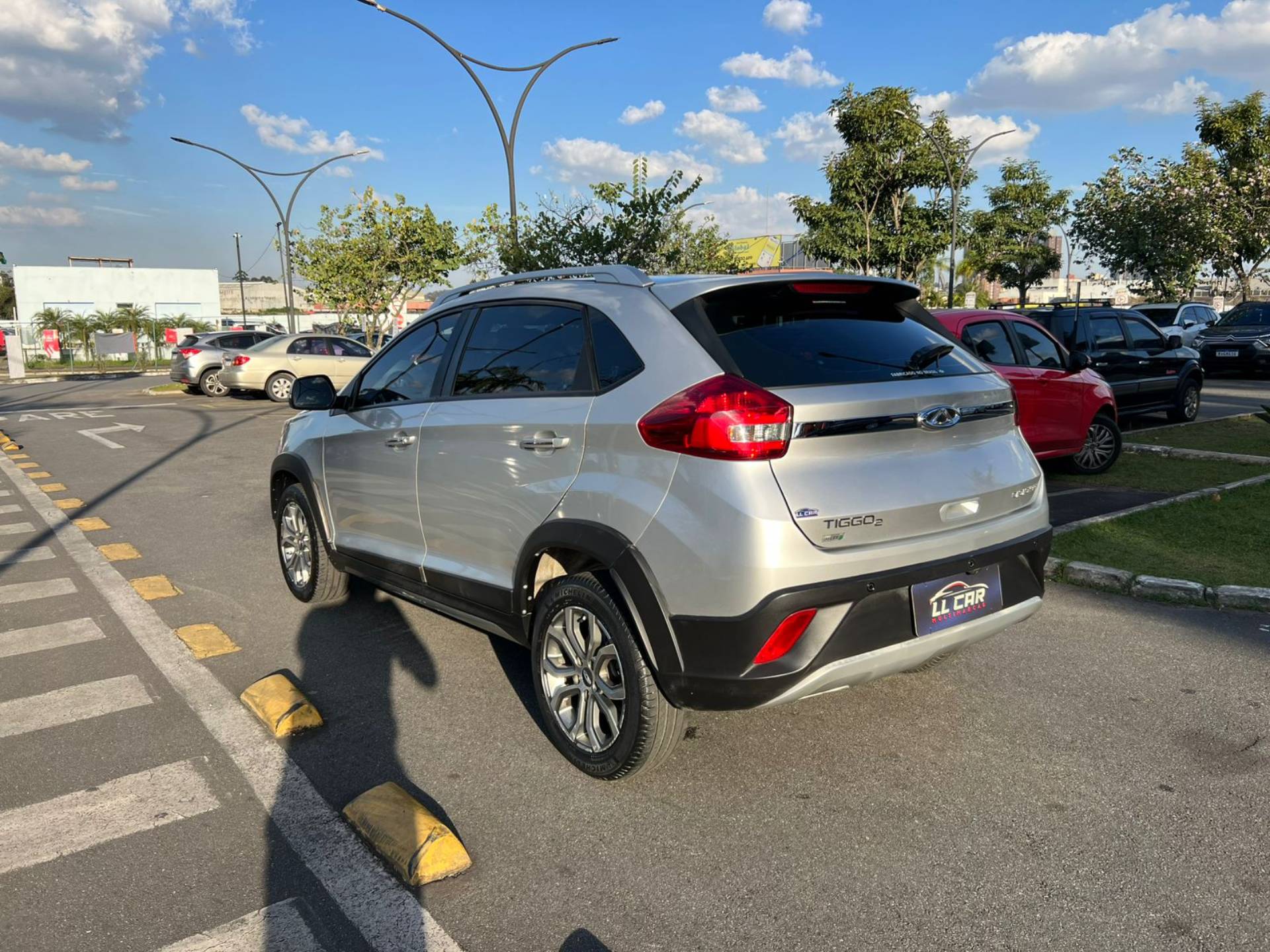 CHERY TIGGO 2
