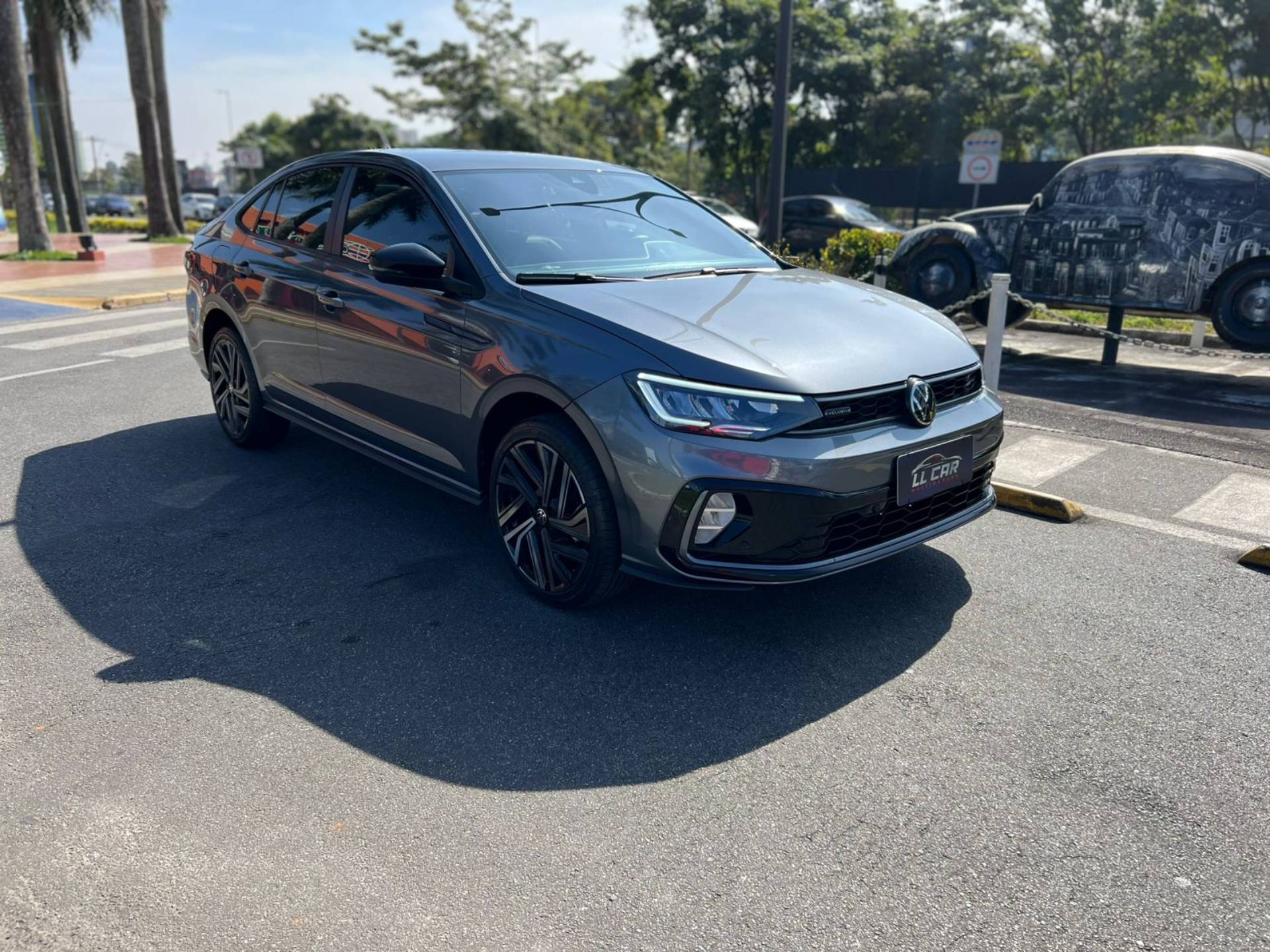 VOLKSWAGEN VIRTUS
