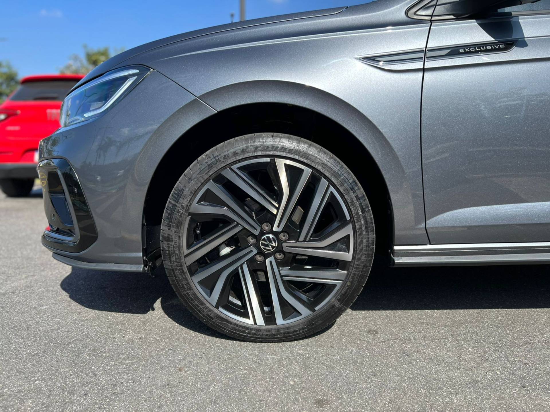 VOLKSWAGEN VIRTUS