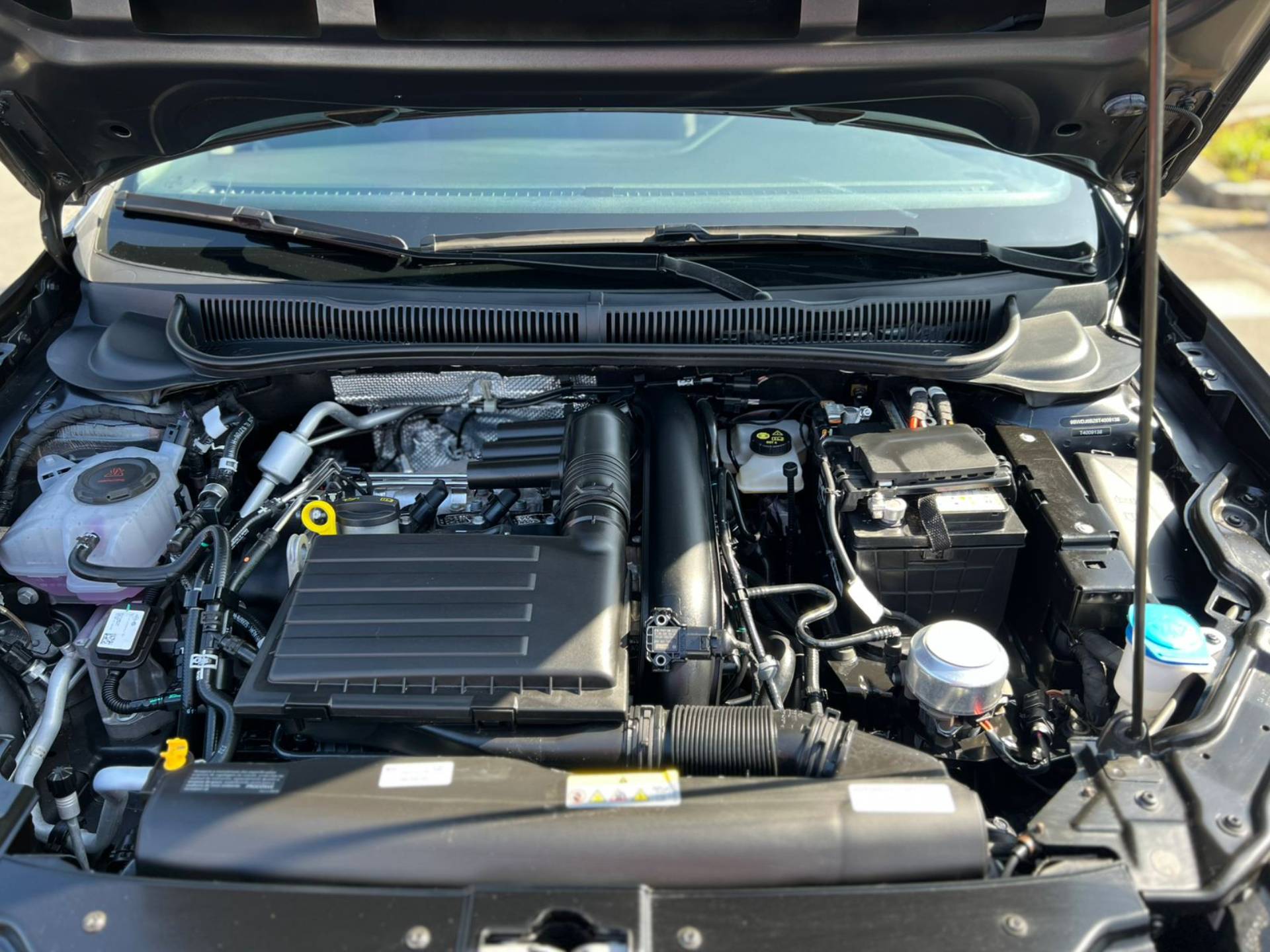VOLKSWAGEN VIRTUS