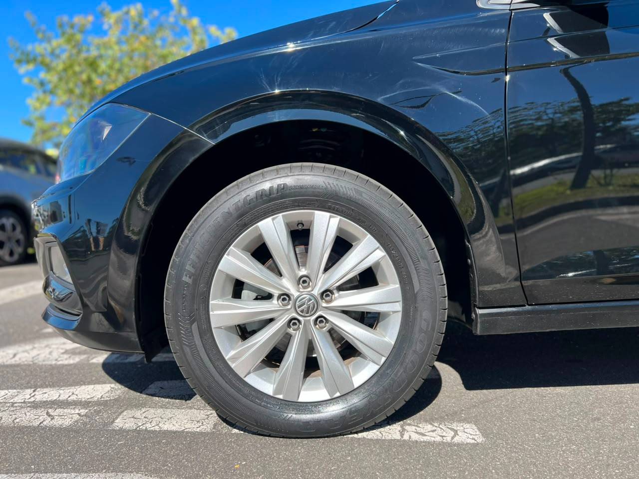 VOLKSWAGEN VIRTUS