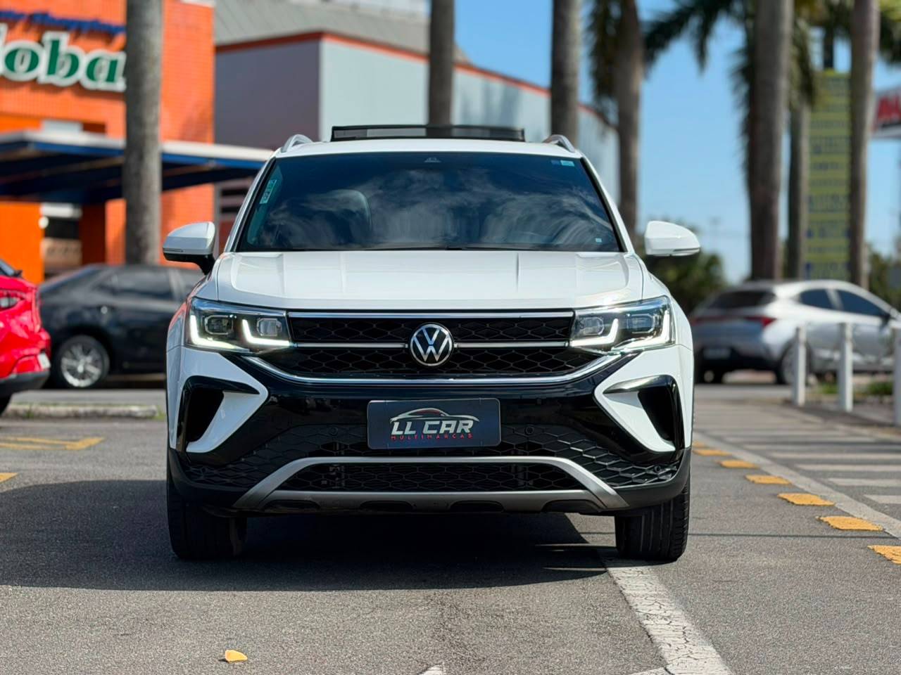 VOLKSWAGEN TAOS