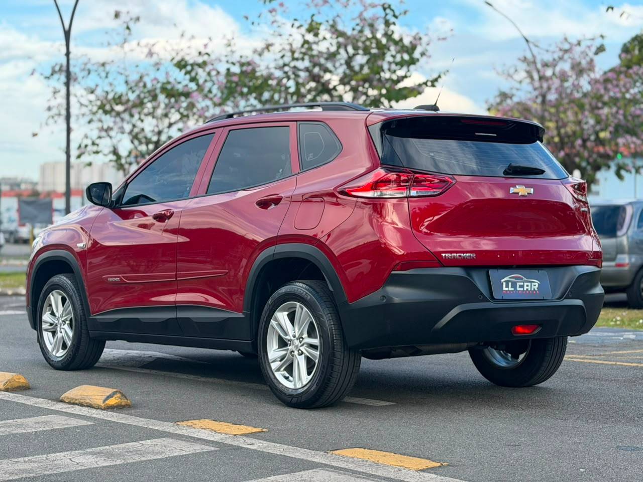 CHEVROLET TRACKER