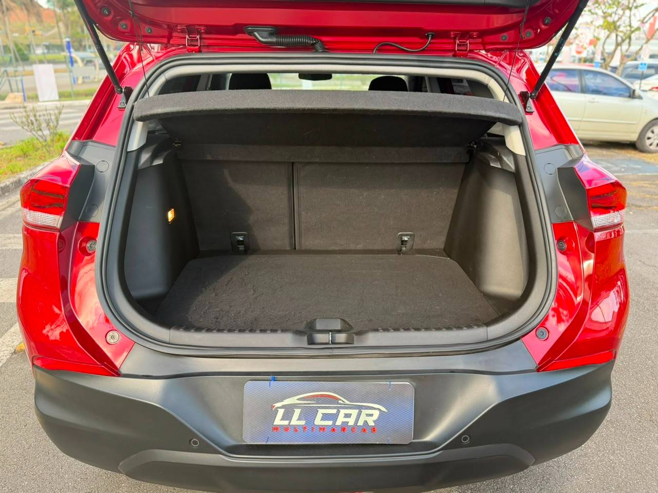 CHEVROLET TRACKER