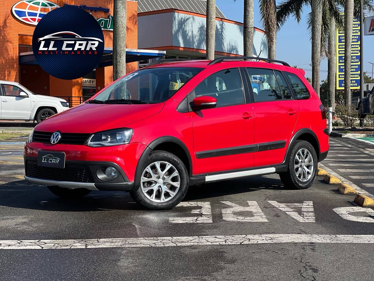 VOLKSWAGEN CROSSFOX