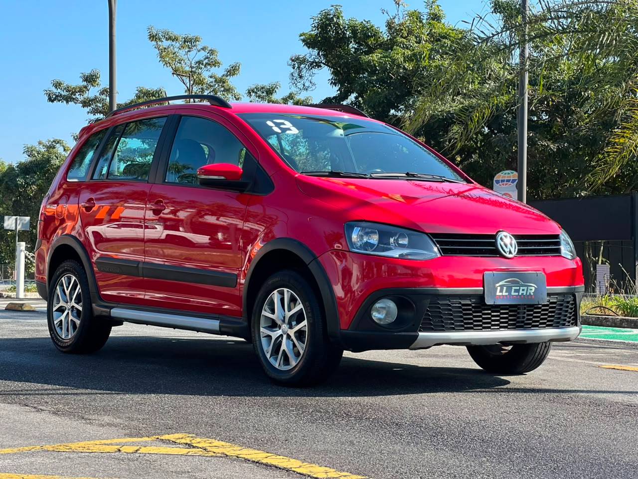 VOLKSWAGEN CROSSFOX