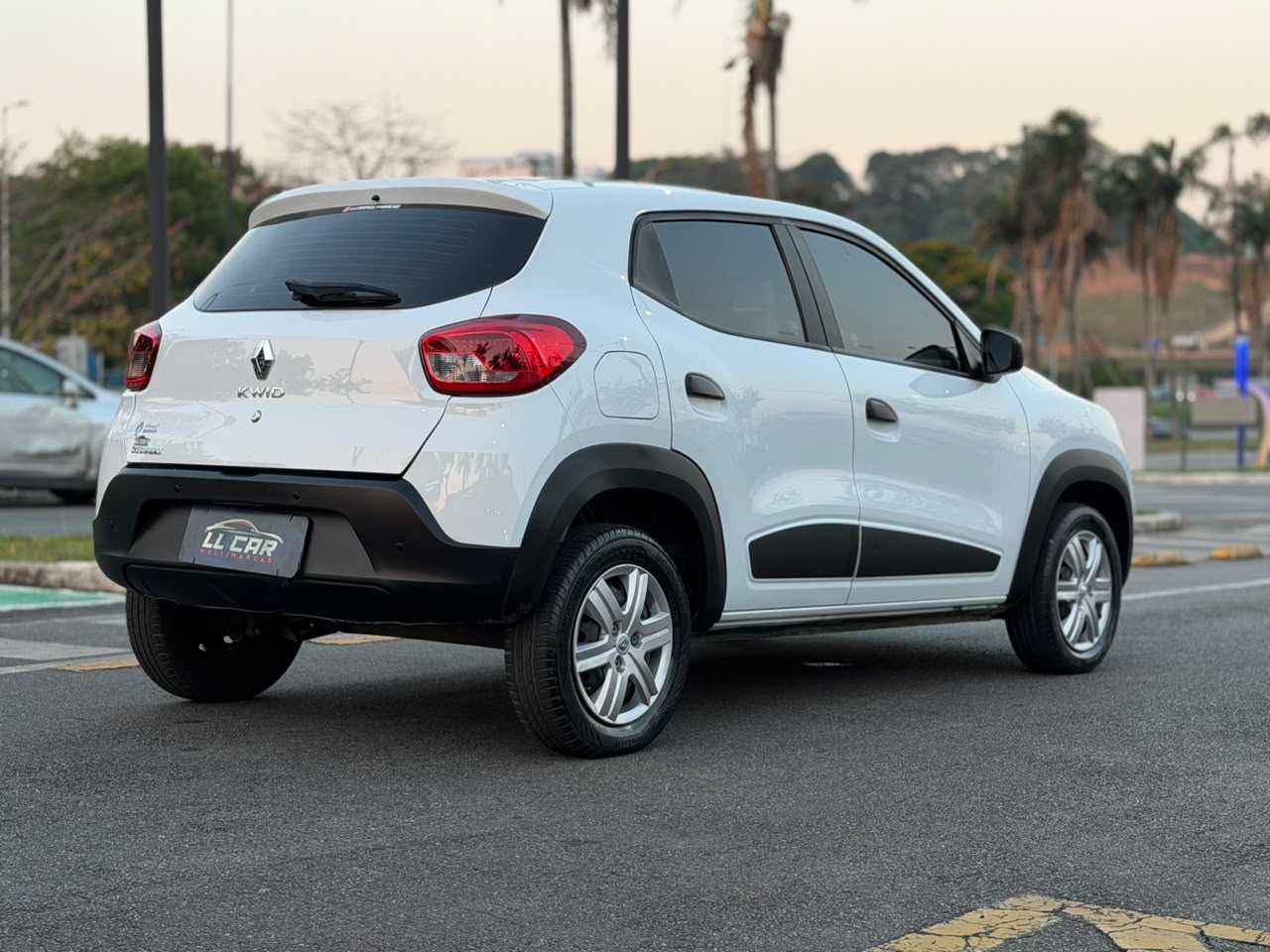 RENAULT KWID
