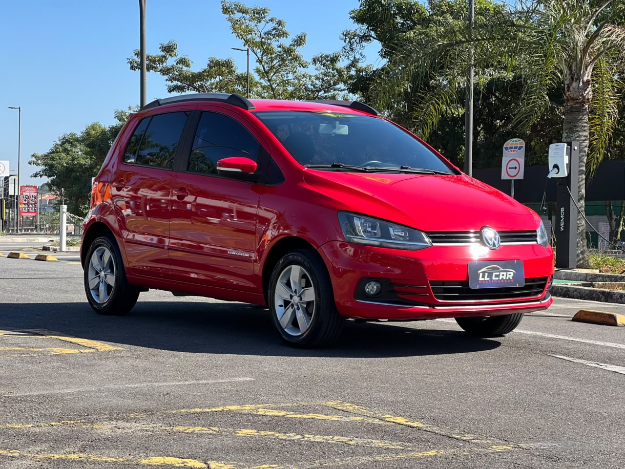 VOLKSWAGEN FOX