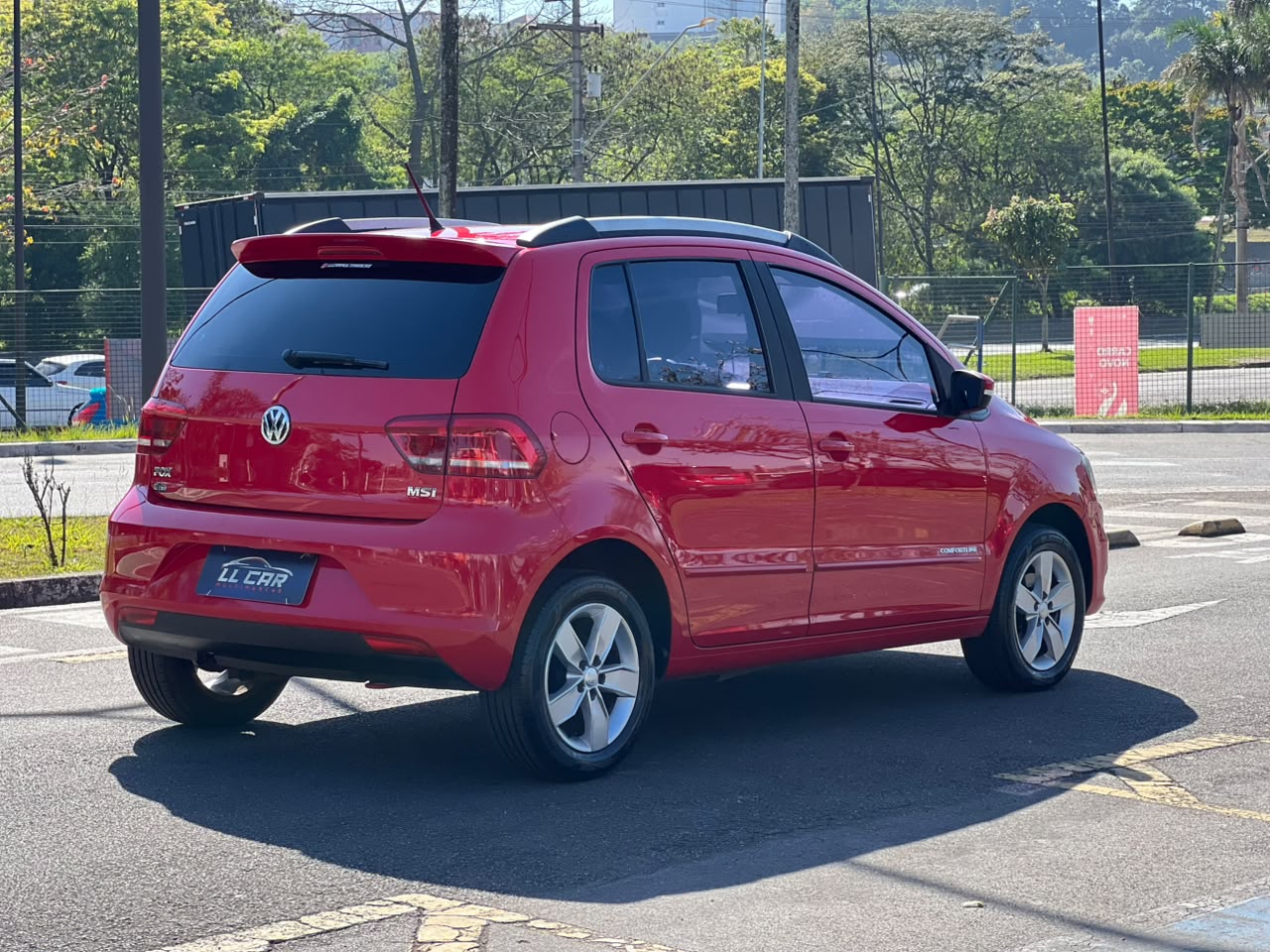 VOLKSWAGEN FOX