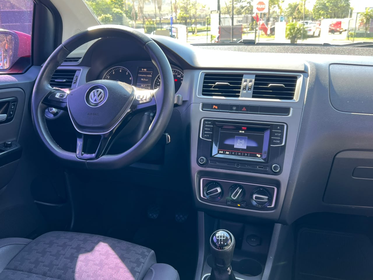 VOLKSWAGEN FOX