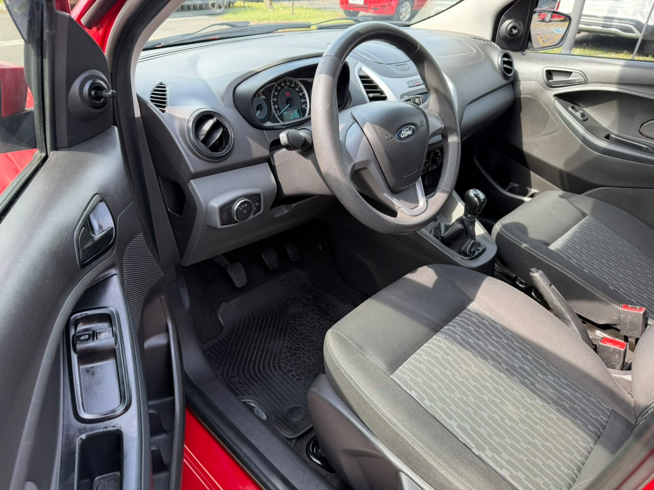 FORD KA